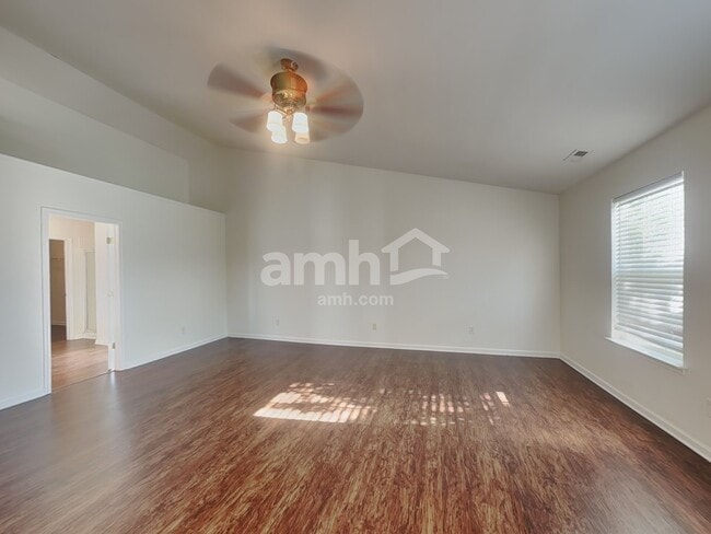 Building Photo - 6923 Babbling Brook Ln