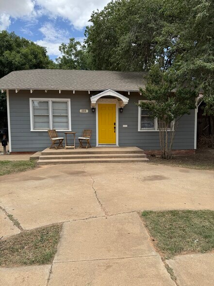 Primary Photo - 2316 14th St