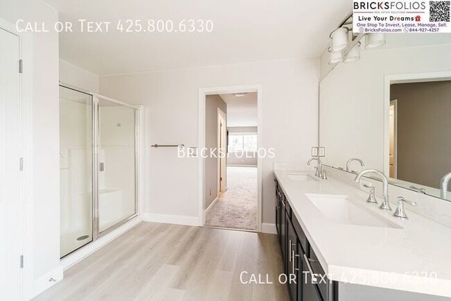 Building Photo - Spacious Home For Rent in Crosswater, Lake...