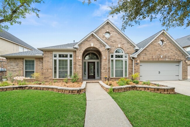 Building Photo - 2818 Red Maple Dr