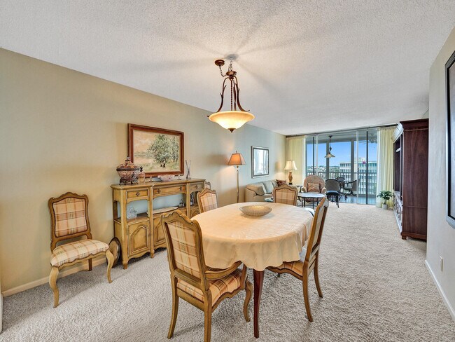 Building Photo - 3300 S Ocean Blvd