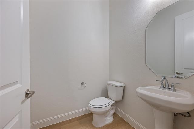 Building Photo - 6580 Iron Horse Blvd