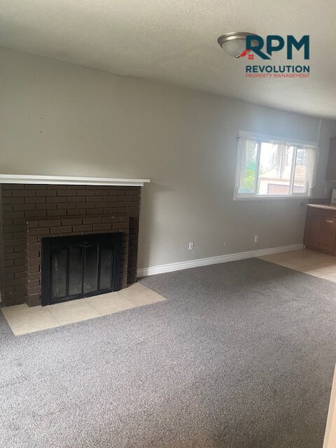 Building Photo - "Charming 4-Bed, 2-Bath Gem in Ogden"