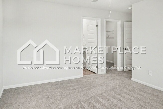 Building Photo - 4159 Hudson Ct SW