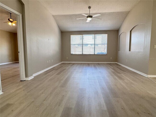 Building Photo - 1414 Trail Boss Ln