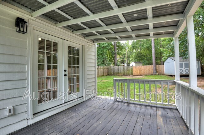 Building Photo - 454 Windtree Pl