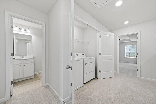 Building Photo - 208 Filer Dr