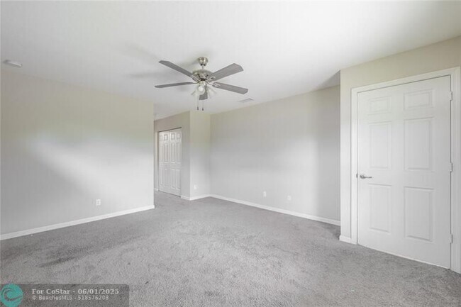 Building Photo - 1292 SW Lawndale Ave