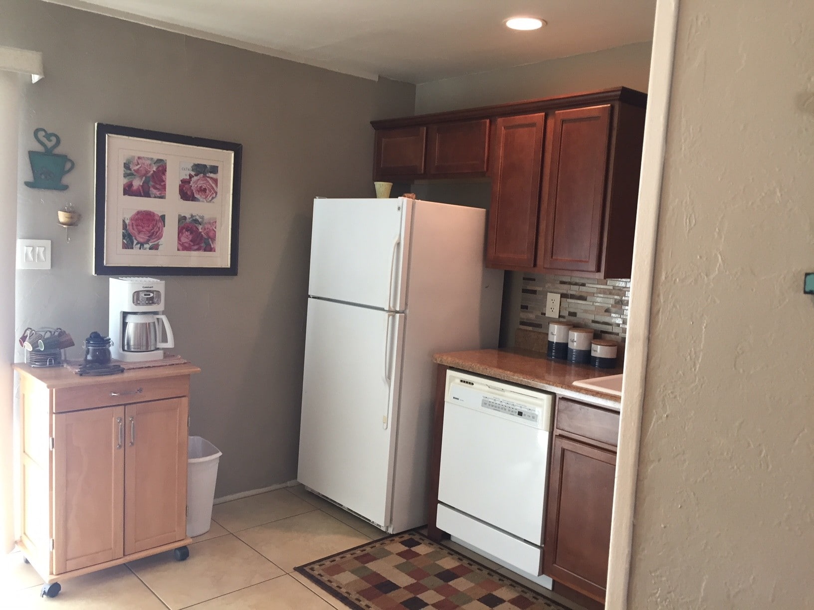 Coffee bar - 1961 Park Terrace Pl