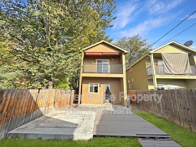 Building Photo - 2109 N 34th St