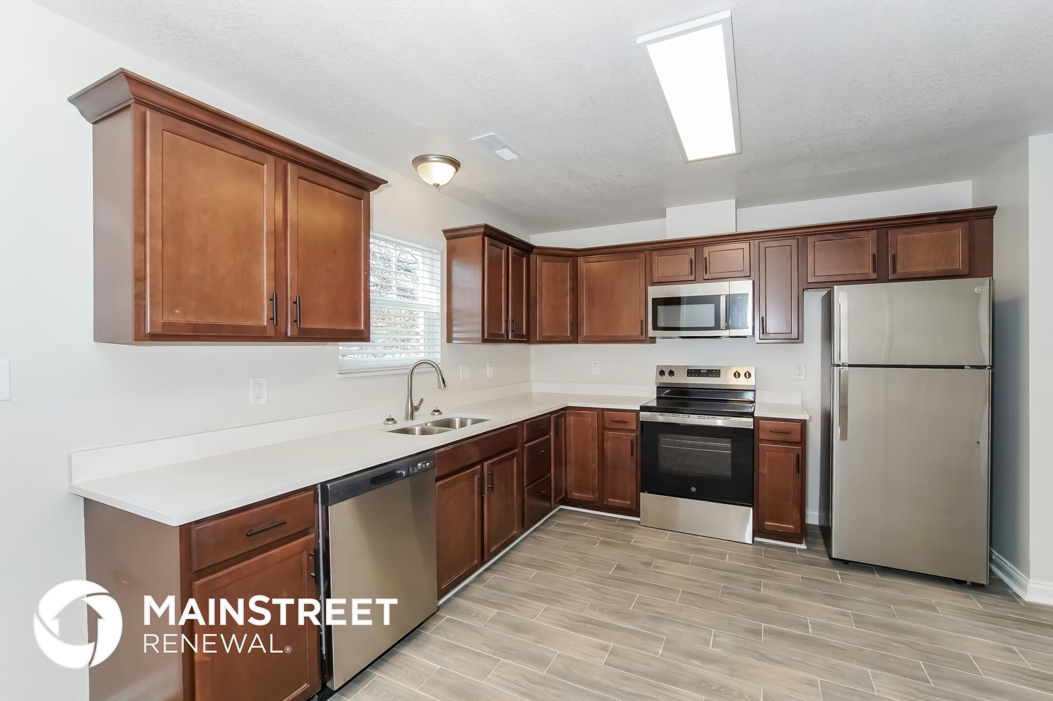 Building Photo - 231 Heritage Crossing Dr