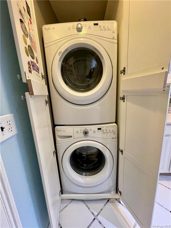 Building Photo - 6 Church Ln