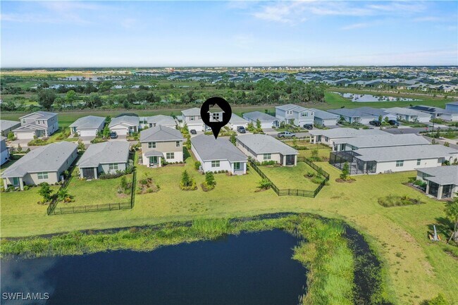 Building Photo - 43744 Cattleman Dr