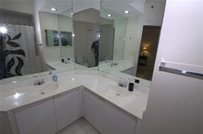 Building Photo - Northeast 184th Street, Aventura, FL 33160...