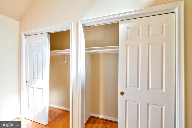 Building Photo - 11633 Pleasant Meadow Dr