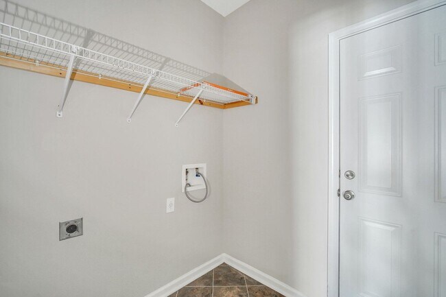 Building Photo - 1200 Peacock Trail