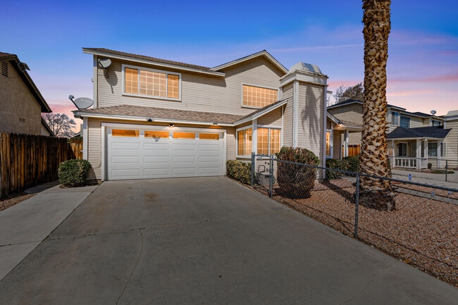 Primary Photo - 42851 Lemonwood Dr