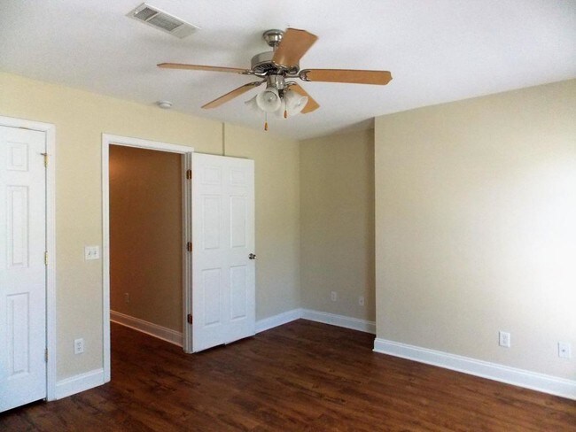 Building Photo - 357 Langston Chapel Rd