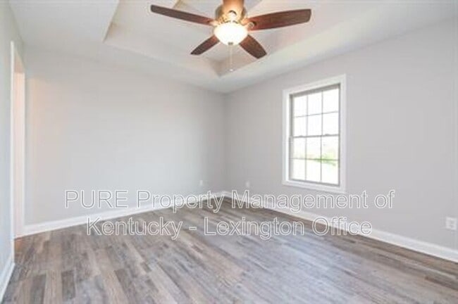 Building Photo - 727 Leeward Ct
