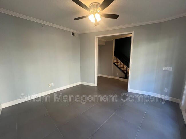 Building Photo - 1146 Bolton Pl