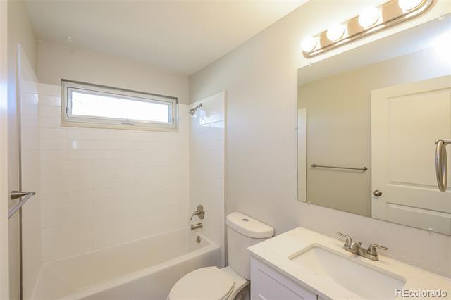 Building Photo - 4214 S Halifax Way