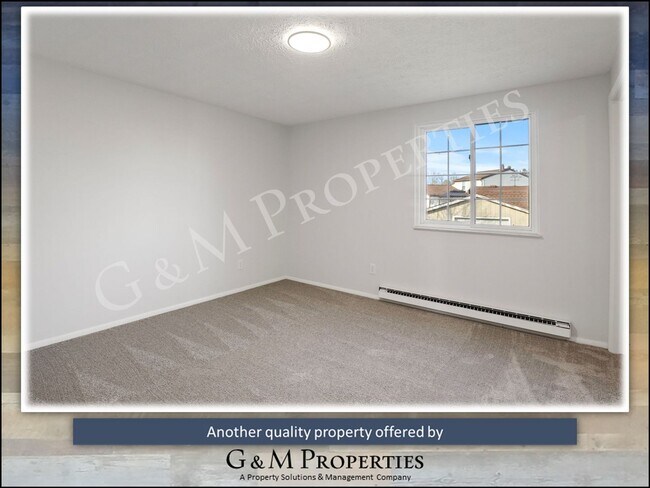 Building Photo - Beautifully Renovated 3-Bedroom Split-Level Home for Rent – Move-In Ready!