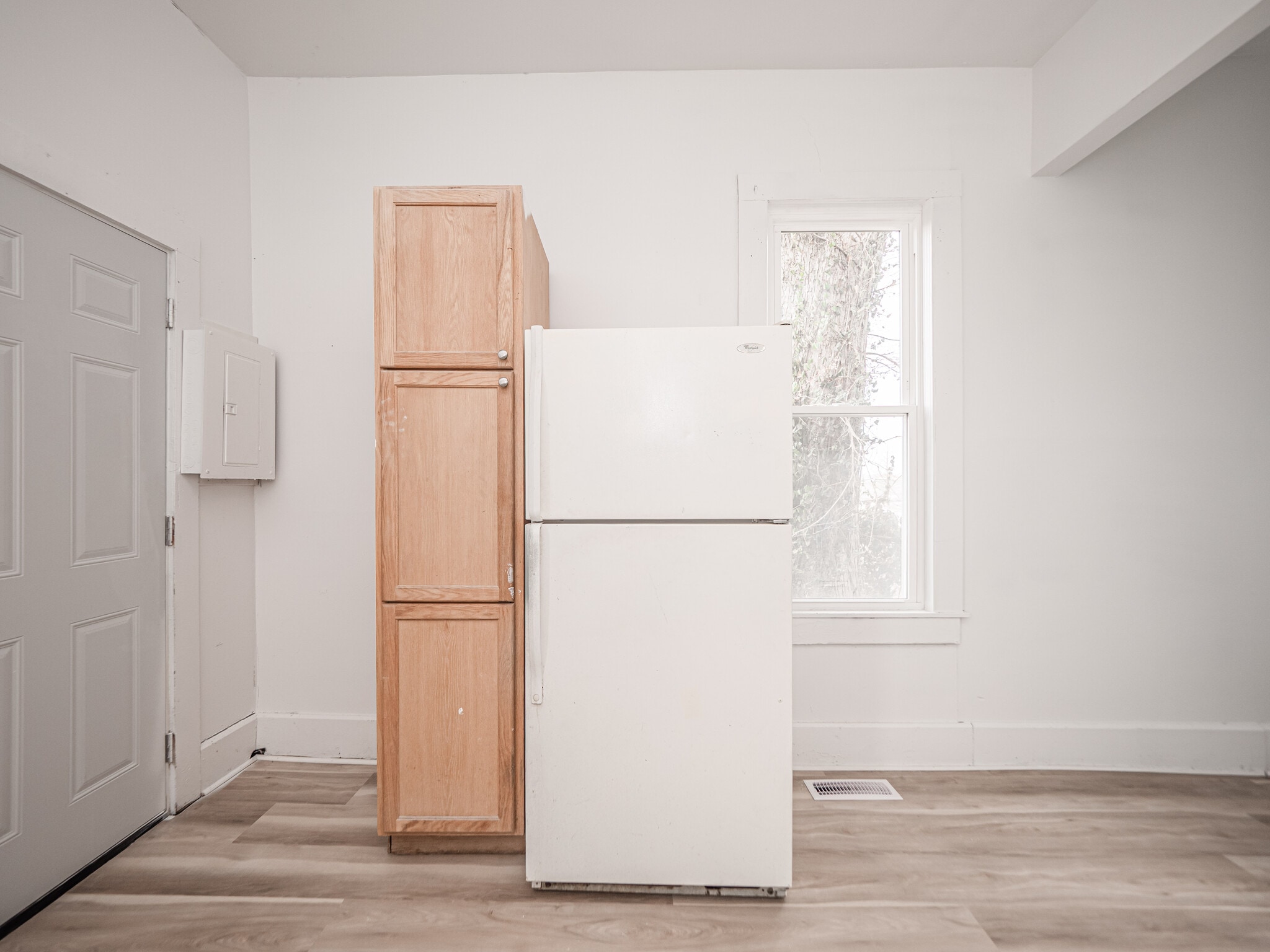 Building Photo - 1237 E Indiana St