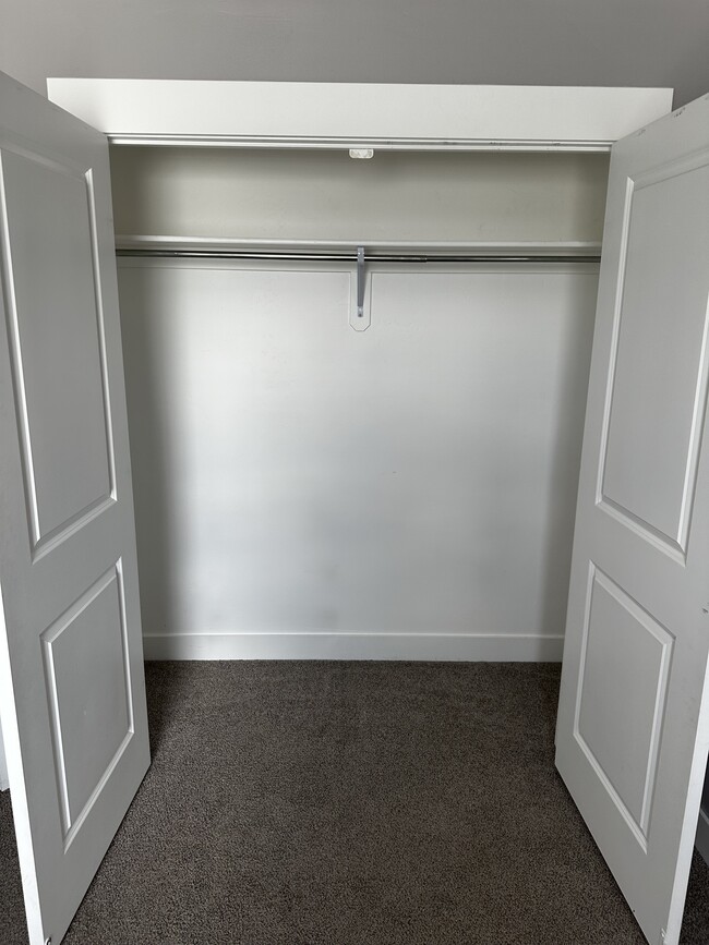 Bed 2 Closet - 103 E 700 N