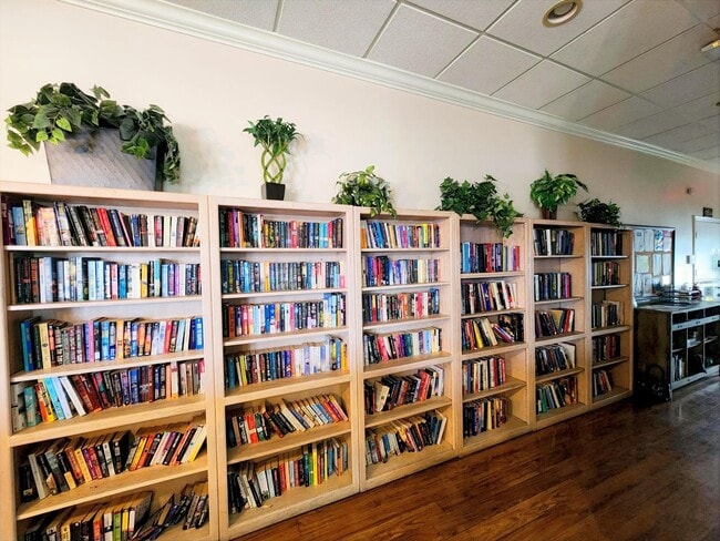 Building Photo - 2000 S Federal Hwy