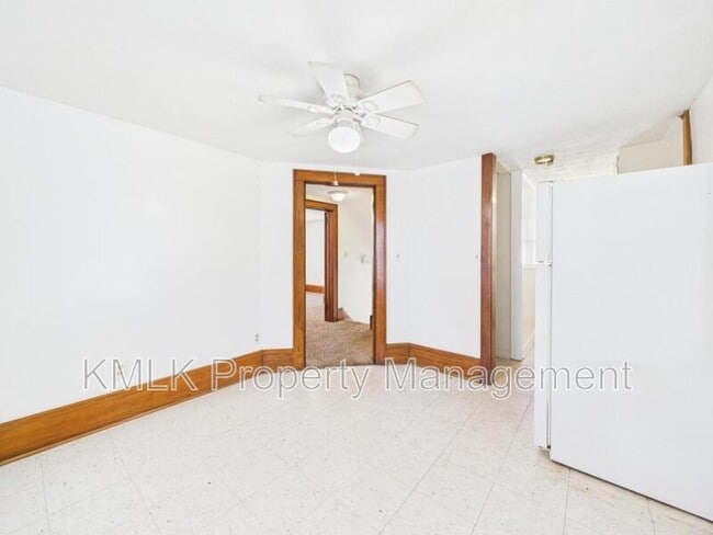 Building Photo - 117 Hazelwood Ave