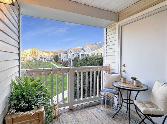 Building Photo - 1431 Silverstone Dr