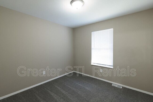 Building Photo - 106 Langtree Dr