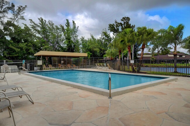 Building Photo - 20771 Boca Ridge Dr N