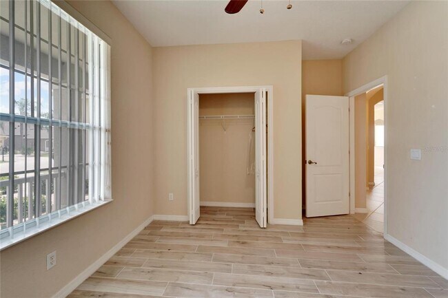 Building Photo - 1013 Emerald Dunes Dr