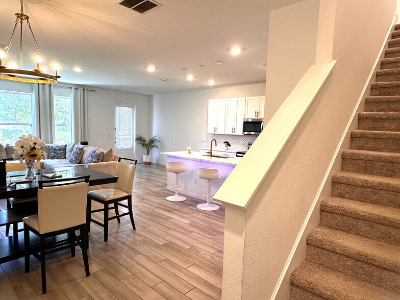 Building Photo - 821 Benoi Dr