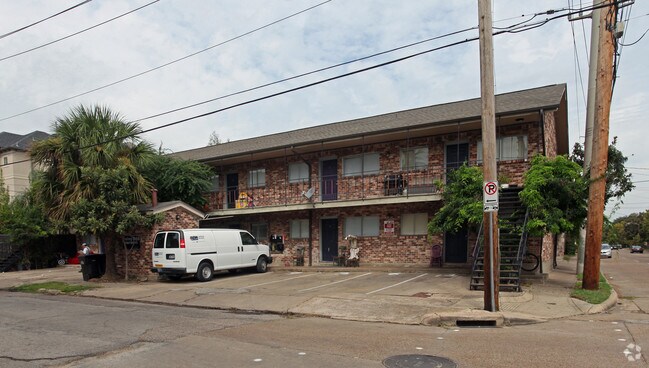 Primary Photo - Welch II Apartments