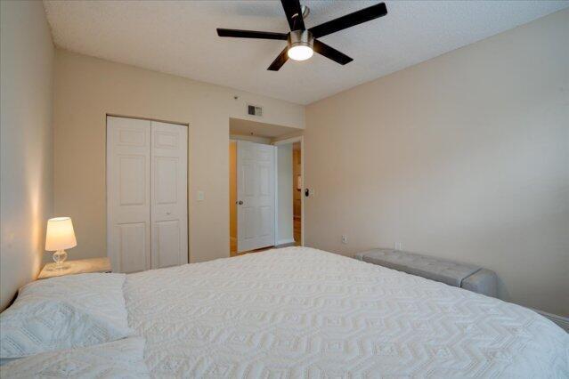 Building Photo - 2221 Tuscany Way