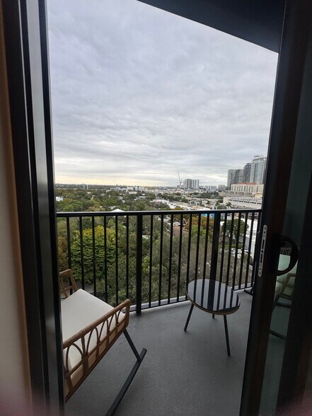 Building Photo - 95 NW 30th Ave