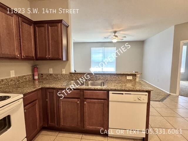 Building Photo - 11823 SW 14th St