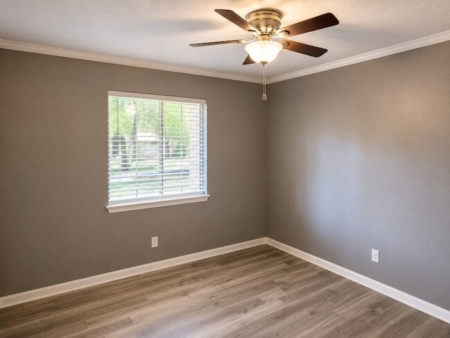 Building Photo - 5114 Enchanted Timbers Dr