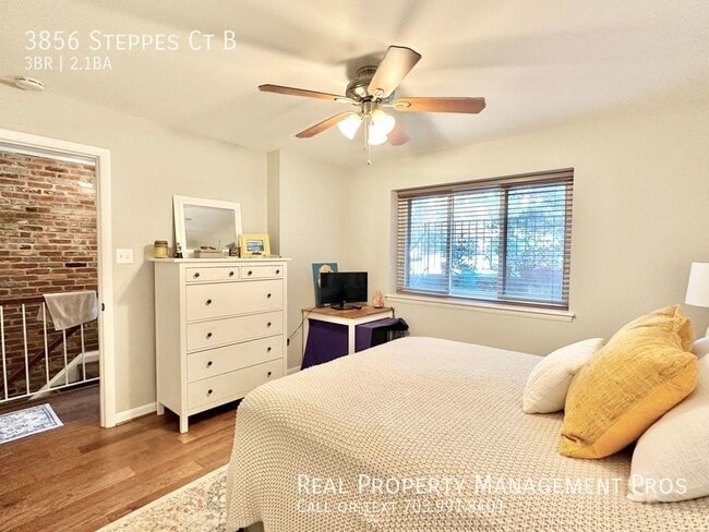 Building Photo - 3856 Steppes Ct