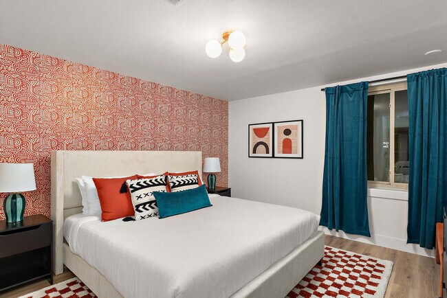 Building Photo - 7157 W Windrose Dr