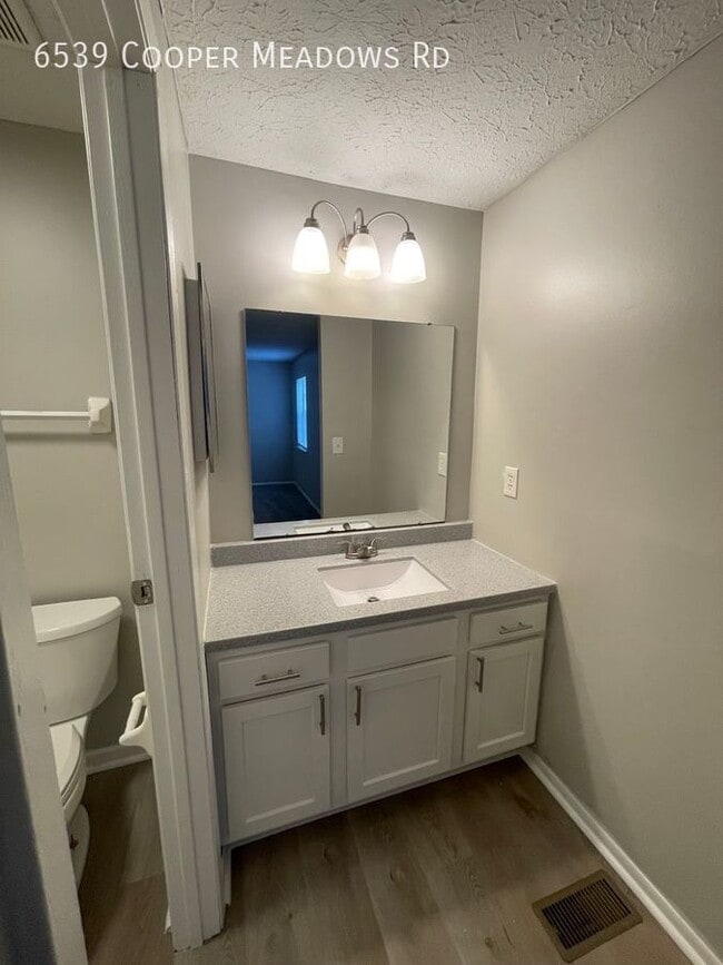 Building Photo - Cooper Meadows- Two Bedroom Townhome in We...