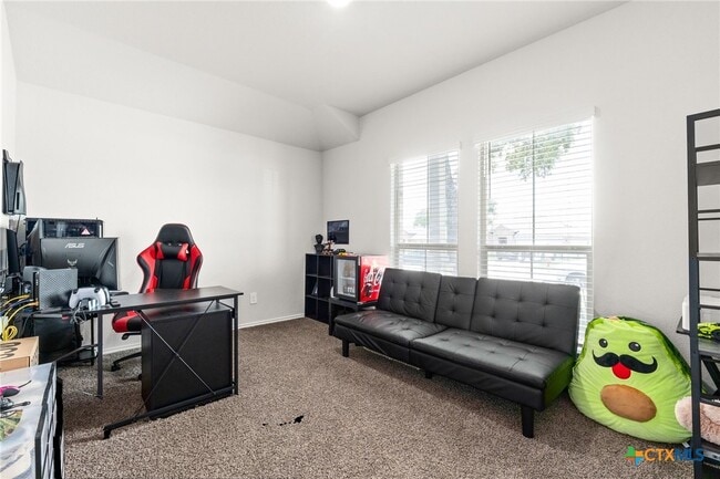 Building Photo - 2341 Aylesbury Dr