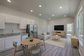 Building Photo - 11632 Vistawood St