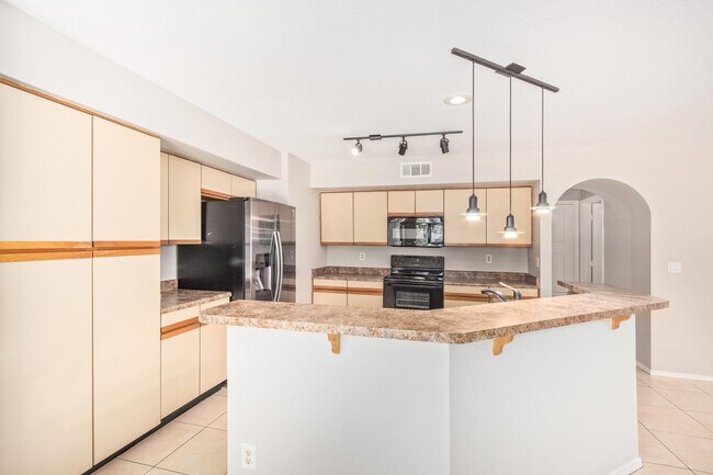 Building Photo - 7392 W Kristal Way