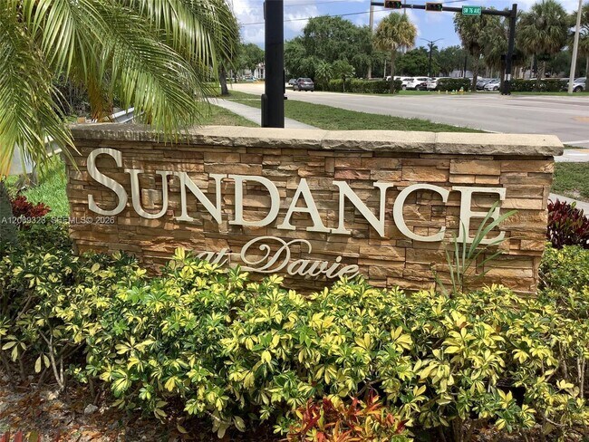 Building Photo - 2796 S University Dr