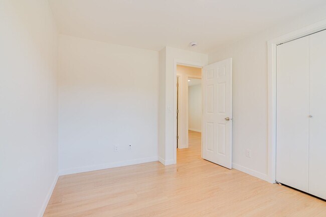 Building Photo - 26129 172nd Ave SE