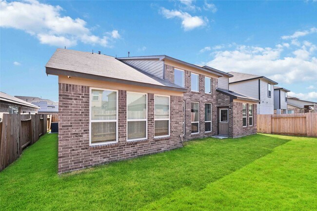 Building Photo - 4611 Hronas Dr