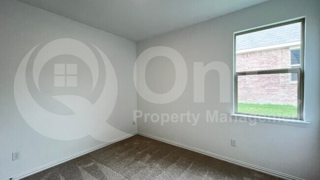 Building Photo - 3012 Chinkapin Ln